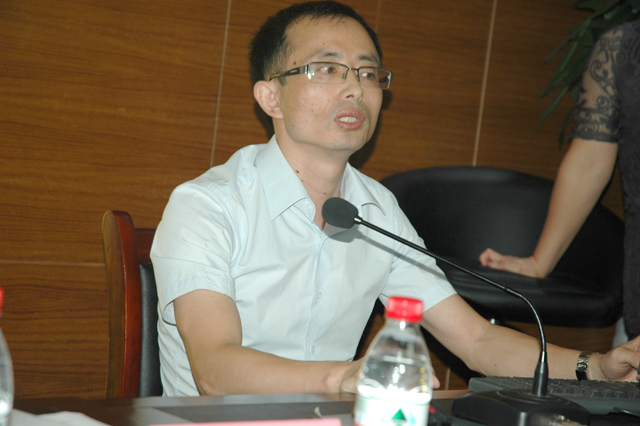 财政学系主任徐崇波